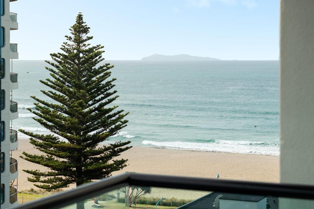 Superb Elevated Views Of Harbour With Heated Pool, Gym & Parking Apartment Mount Maunganui Exterior photo
